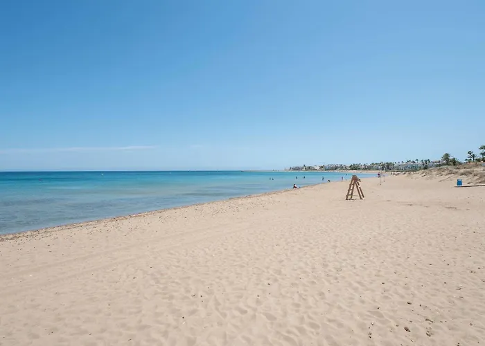 Romana - Direct Aan Zee - Incl Prive Parkeerplaats In Parkeergarage! Lejlighed Dénia
