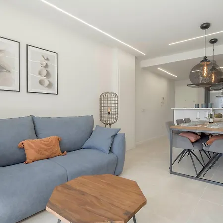 Romana - Direct Aan Zee - Incl Prive Parkeerplaats In Parkeergarage! Appartement