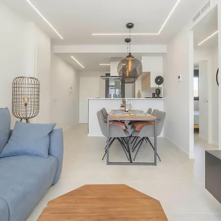 Romana - Direct Aan Zee - Incl Prive Parkeerplaats In Parkeergarage! Apartman Denia