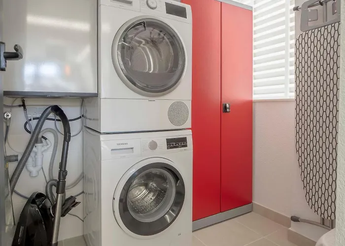 Romana - Direct Aan Zee - Incl Prive Parkeerplaats In Parkeergarage! Denia