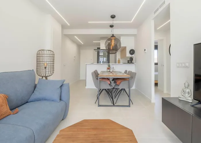 Romana - Direct Aan Zee - Incl Prive Parkeerplaats In Parkeergarage! Apartman Denia